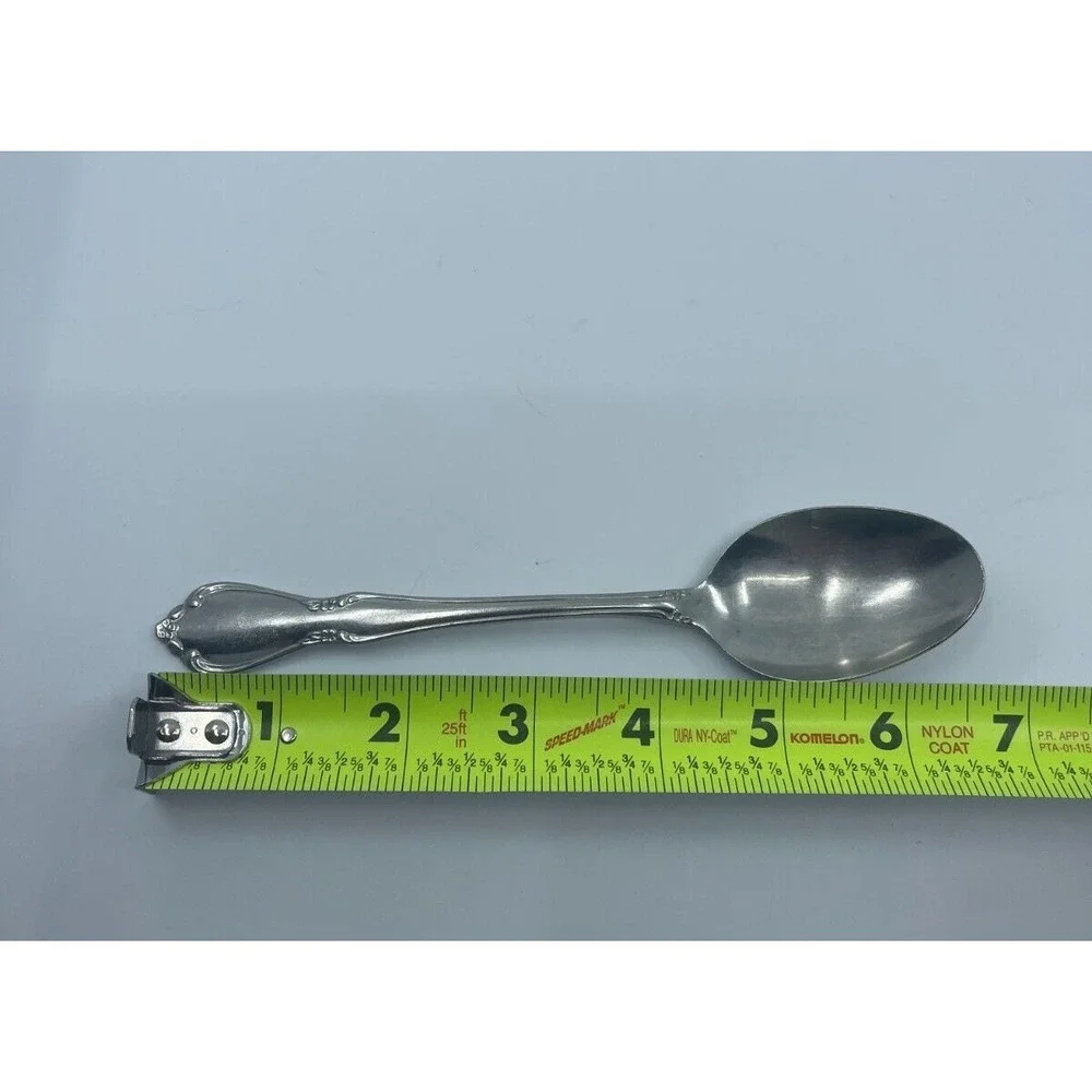 Oneida Chateau Set of 2 Soup Spoons Oneidacraft Deluxe Stainless Flatware 7